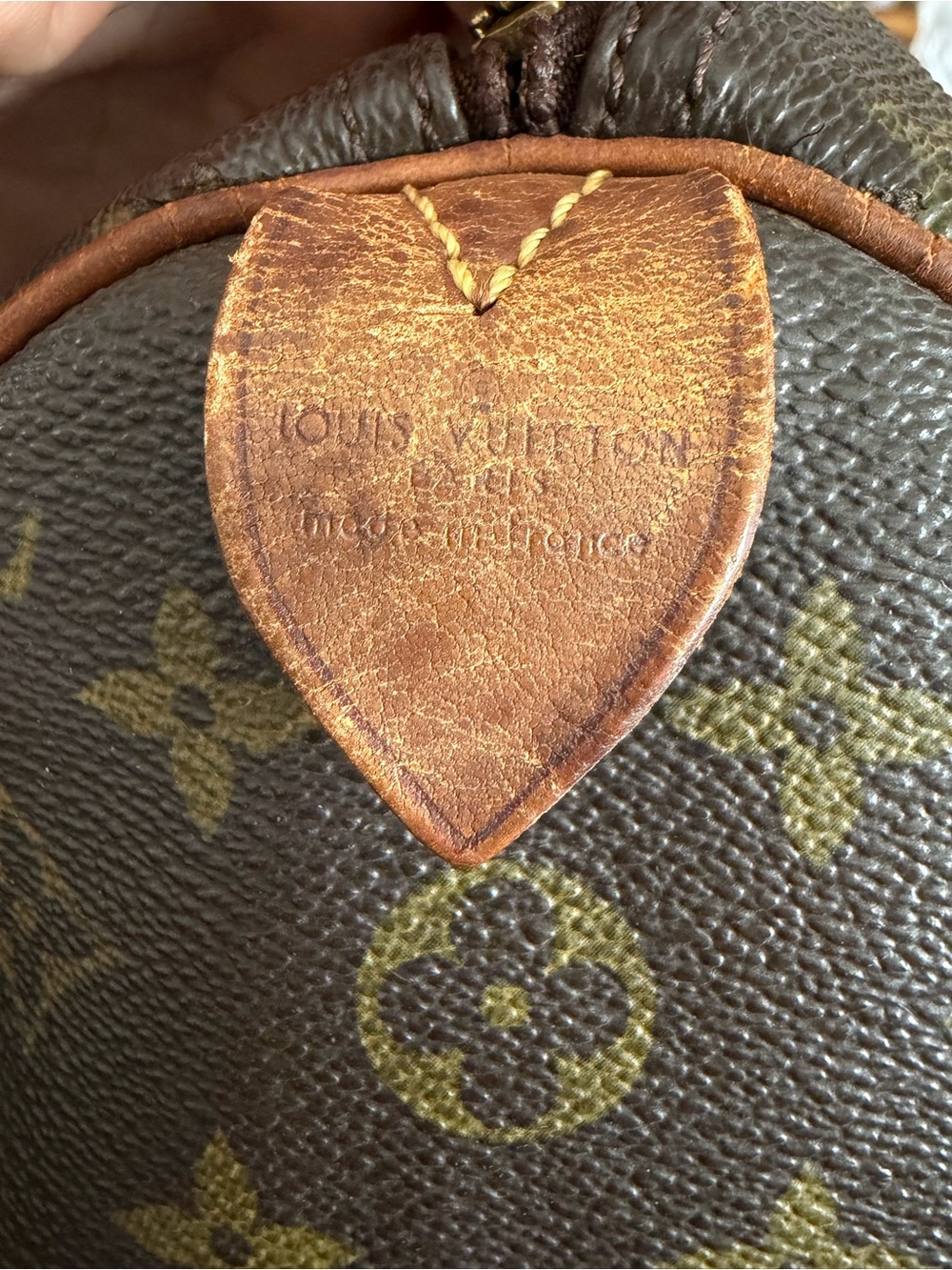 Louis Vuitton Monogram Canvas Speedy 35 - Picture 4 of 6